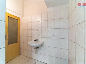Pronájem obchodního prostoru, Mariánské Lázně, Hlavní třída, 76 m2
