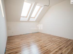 Prodej bytu 4+kk, Zvěřínek, V průhonu, 118 m2
