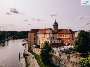 Prodej bytu 4+kk, Zvěřínek, V průhonu, 118 m2