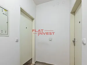 Pronájem bytu 2+kk, Praha - Kyje, Pelušková, 46 m2