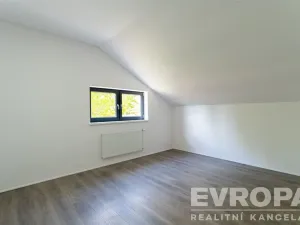Prodej rodinného domu, Bystřice - Líšno, Líšno, 230 m2