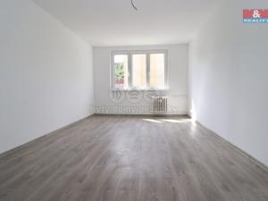 Prodej bytu 2+1, Karlovy Vary, Brigádníků, 55 m2