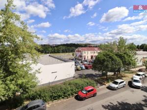 Prodej bytu 2+1, Karlovy Vary, Brigádníků, 55 m2