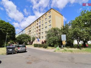 Prodej bytu 2+1, Karlovy Vary, Brigádníků, 55 m2
