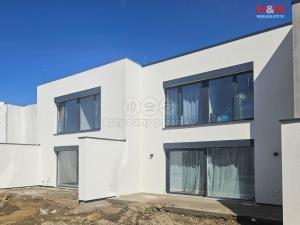 Prodej rodinného domu, Sezemice, 102 m2