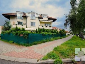 Prodej bytu 3+kk, Přezletice, Pod Zahrady, 77 m2