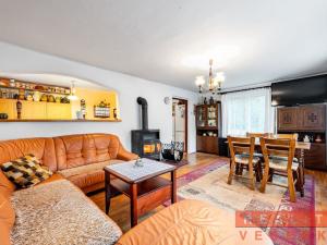 Prodej rodinného domu, Kozárovice, 180 m2