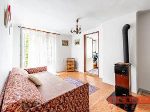 Prodej rodinného domu, Kozárovice, 180 m2
