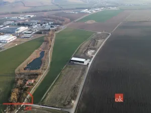 Prodej komerčního pozemku, Uherský Brod, Škrlovec, 10000 m2