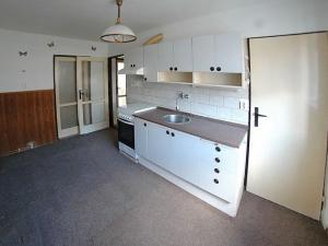 Prodej bytu 2+1, Žlutice, Nádražní, 55 m2