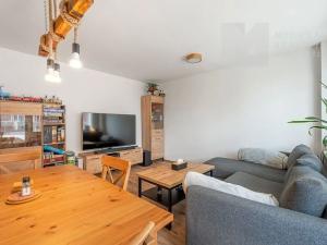 Prodej bytu 3+1, Brno, Mutěnická, 71 m2