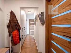 Prodej bytu 3+1, Brno, Mutěnická, 71 m2