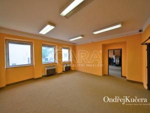 Prodej činžovního domu, Trutnov - Vnitřní Město, Krakonošovo náměstí, 857 m2