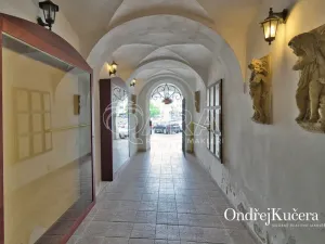 Prodej činžovního domu, Trutnov - Vnitřní Město, Krakonošovo náměstí, 857 m2