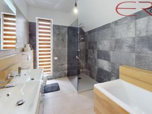 Prodej rodinného domu, Dolní Branná, 149 m2