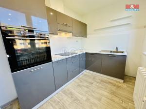 Prodej bytu 3+1, Ivančice, Luční, 79 m2