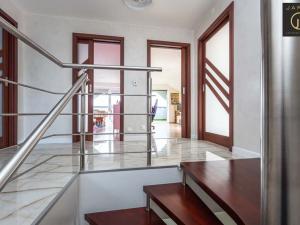 Prodej rodinného domu, Buštěhrad, Břízová, 250 m2