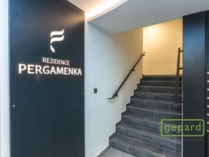 Pronájem bytu 2+kk, Praha, U Pergamenky, 55 m2