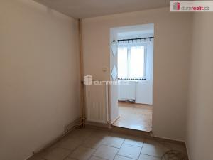 Pronájem bytu 2+kk, Praha - Horní Počernice, V slavětíně, 48 m2