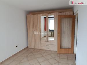 Pronájem bytu 2+kk, Praha - Horní Počernice, V slavětíně, 48 m2