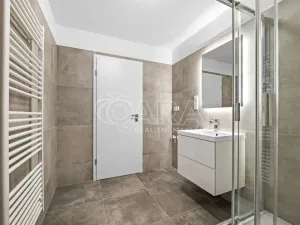 Pronájem bytu 2+kk, Plzeň - Újezd, Safírová, 54 m2