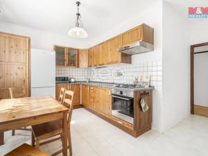 Prodej bytu 2+1, Kosmonosy, Jizerská, 67 m2