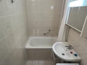 Prodej bytu 2+1, Praha - Kamýk, Smotlachova, 48 m2