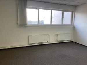 Pronájem kanceláře, Praha - Libeň, U libeňského pivovaru, 60 m2