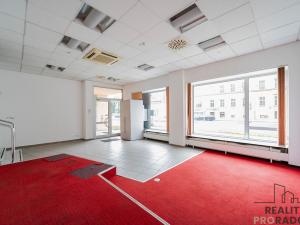 Pronájem obchodního prostoru, Ostrava - Moravská Ostrava, Nádražní, 95 m2