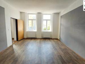 Pronájem bytu 2+1, Cheb, Evropská, 76 m2