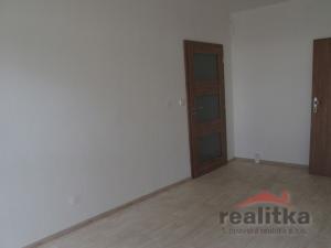 Pronájem bytu 1+1, Opava - Kateřinky, Holasická, 35 m2