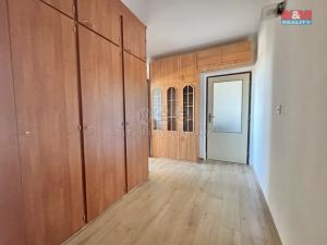 Pronájem bytu 3+1, Slaný, Vikova, 74 m2