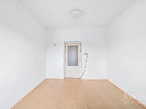 Prodej vícegeneračního domu, Zálezly, 900 m2