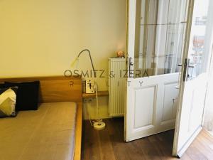 Pronájem bytu 2+kk, Praha, Bílkova, 37 m2