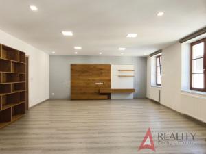Pronájem bytu 4+kk, Jihlava, Čajkovského, 127 m2