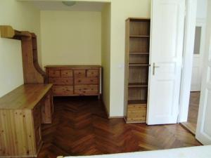Pronájem bytu 2+kk, Praha, Malátova, 62 m2