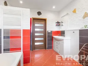 Prodej rodinného domu, Dolní Krupá, 121 m2