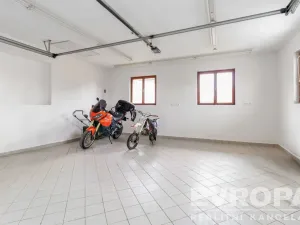 Prodej rodinného domu, Dolní Krupá, 121 m2