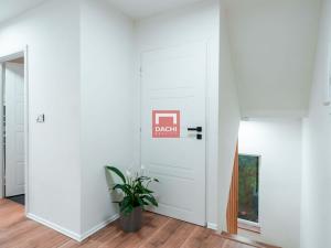 Prodej rodinného domu, Tachlovice, 150 m2