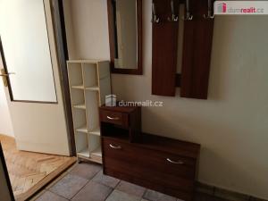 Pronájem bytu 3+1, Praha - Žižkov, Jeseniova, 70 m2