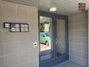 Pronájem bytu 1+kk, Pardubice - Ohrazenice, Trnovská, 33 m2