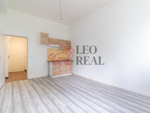 Pronájem bytu 2+kk, Strašice, 35 m2