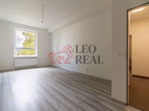 Pronájem bytu 2+kk, Strašice, 35 m2