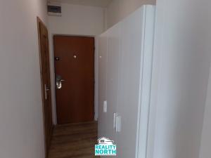 Pronájem bytu 1+kk, Ústí nad Labem - Severní Terasa, Větrná, 21 m2