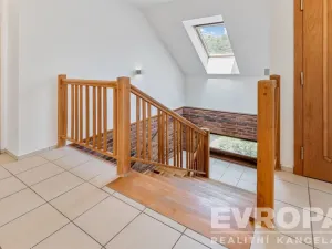 Prodej rodinného domu, Sulice - Hlubočinka, U Lesa, 272 m2