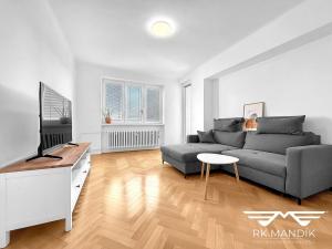 Pronájem bytu 2+1, Libčice nad Vltavou, Pod Saharou, 50 m2