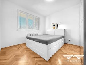 Pronájem bytu 2+1, Libčice nad Vltavou, Pod Saharou, 50 m2
