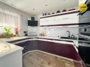 Prodej rodinného domu, Český Těšín - Horní Žukov, 340 m2