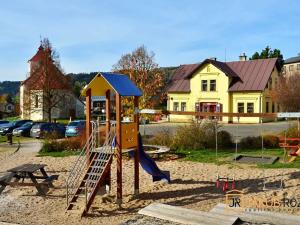 Prodej bytu 2+kk, Poniklá, 53 m2
