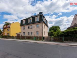 Prodej bytu 1+kk, Ostrov, Hroznětínská, 41 m2